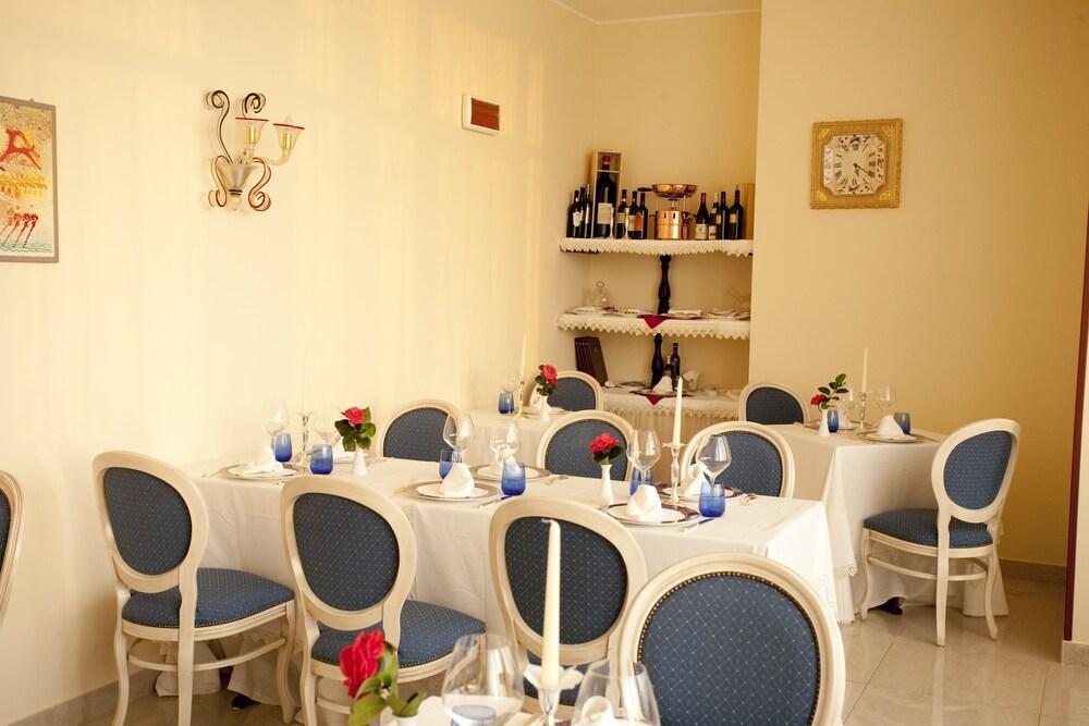 Semiramide Palace Hotel Castellana Grotte Esterno foto