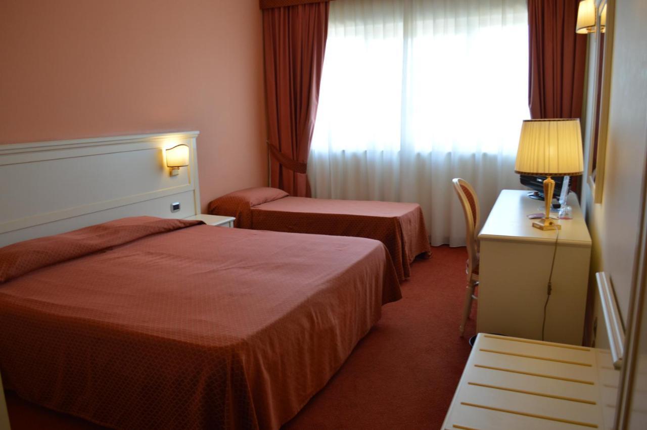 Semiramide Palace Hotel Castellana Grotte Esterno foto