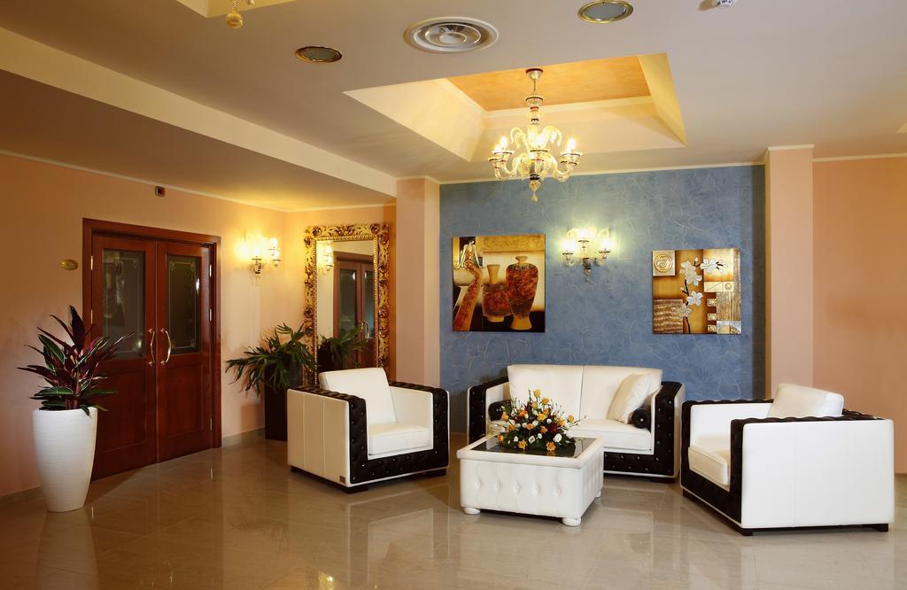 Semiramide Palace Hotel Castellana Grotte Interno foto