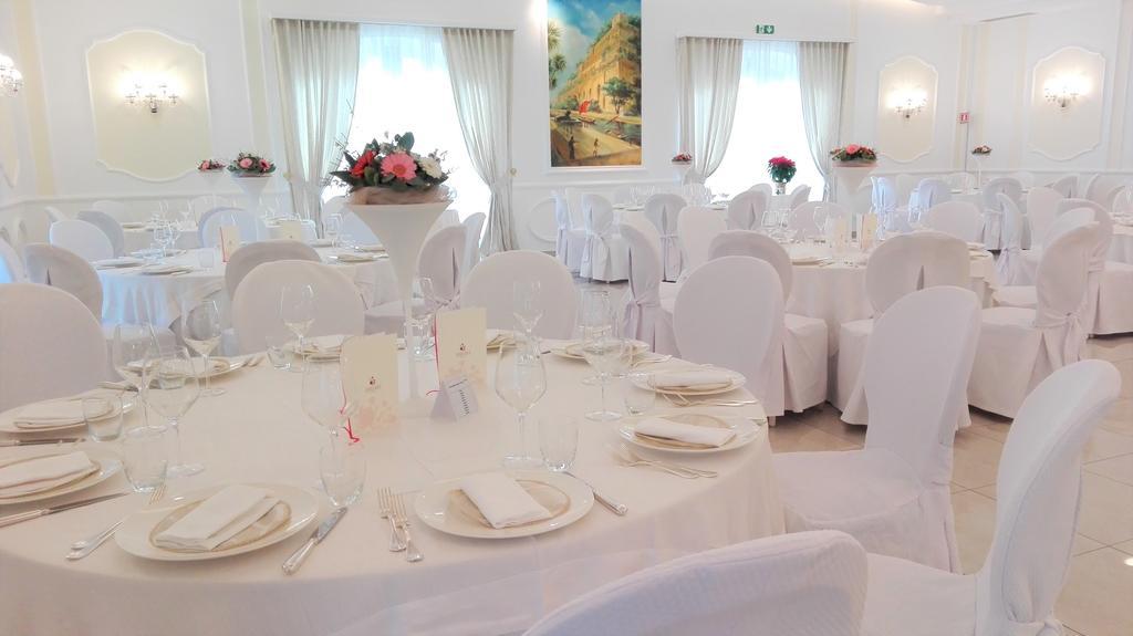 Semiramide Palace Hotel Castellana Grotte Esterno foto