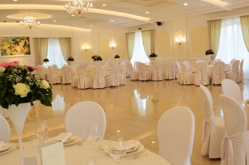 Semiramide Palace Hotel Castellana Grotte Esterno foto